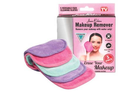 The secret to flawless skin – this magic makeup remover cloth